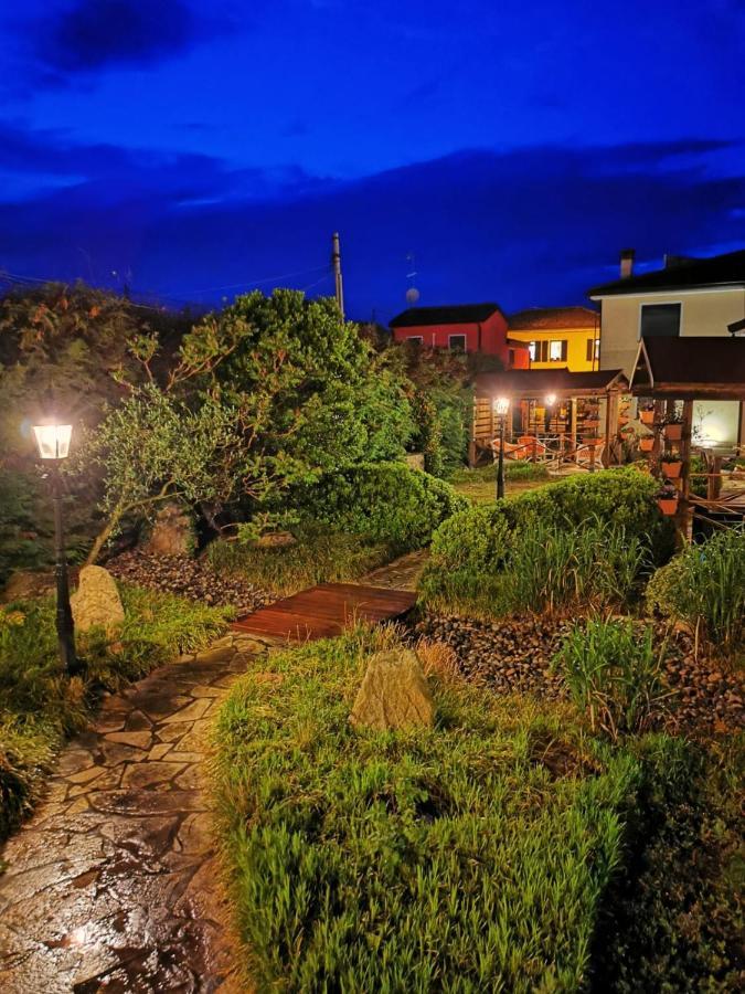 Oasi Di Arcadia Hotel Santa Giulia Buitenkant foto