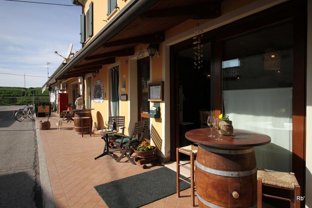 Oasi Di Arcadia Hotel Santa Giulia Buitenkant foto